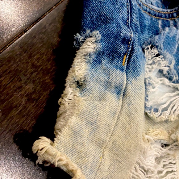 Blue notes denim jean shorts ripped - Picture 6 of 6